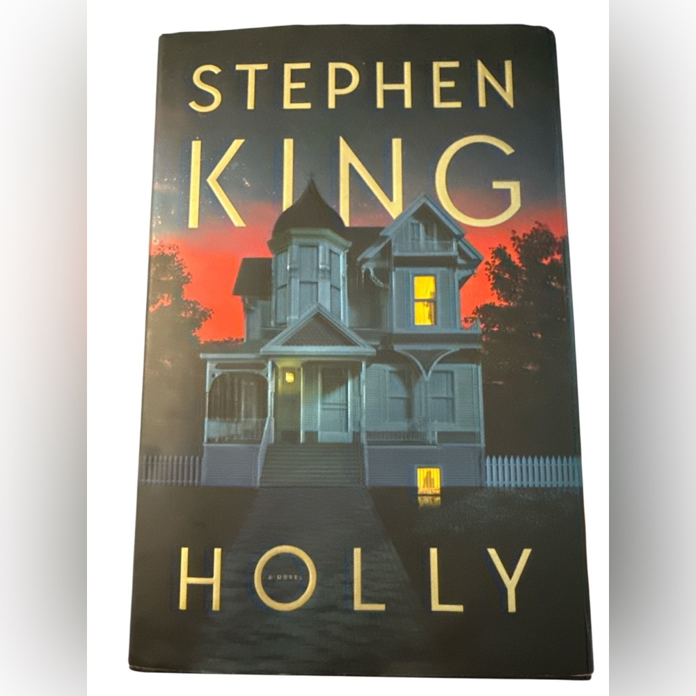 Holly by Stephen King